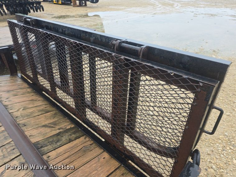 image for item EK6288 2012 PJ utility trailer