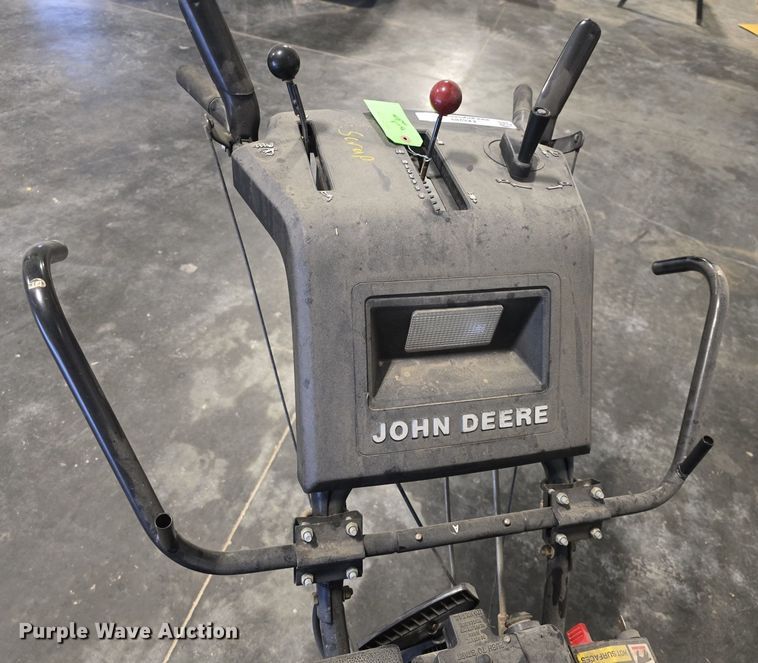 image for item EK6289 John Deere TRS32 snow blower