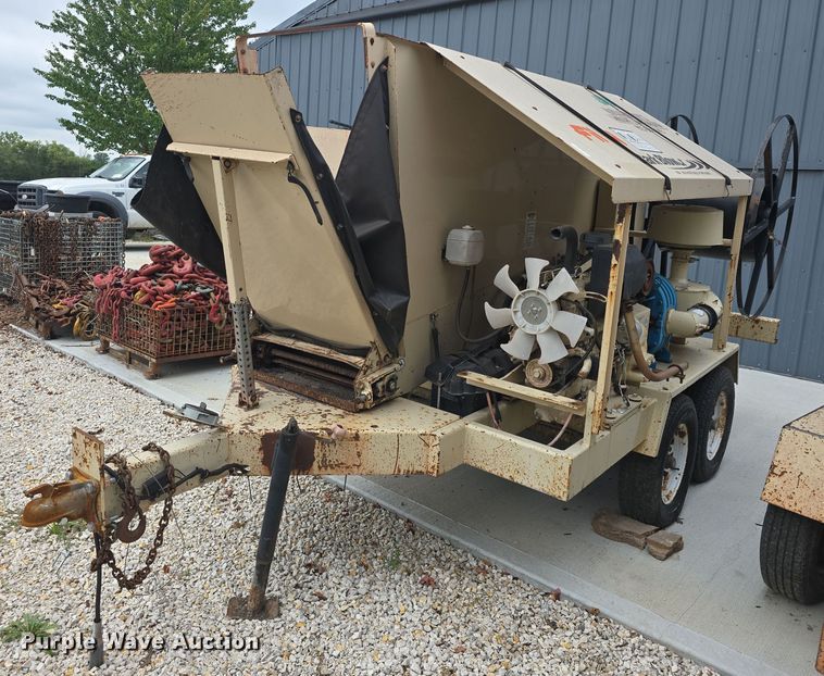 image for item EK6310 2011 Finn BB30218 bark blower