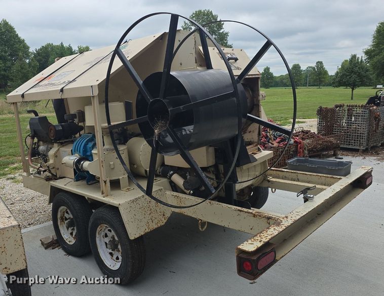 image for item EK6310 2011 Finn BB30218 bark blower