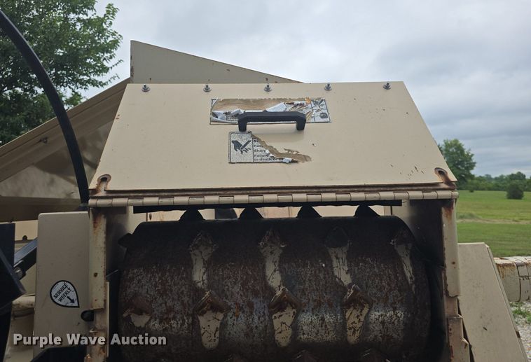 image for item EK6310 2011 Finn BB30218 bark blower