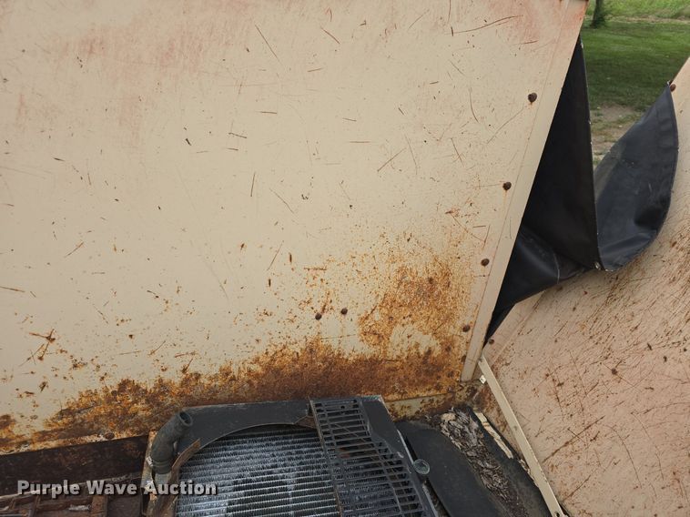 image for item EK6310 2011 Finn BB30218 bark blower