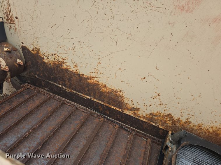 image for item EK6310 2011 Finn BB30218 bark blower