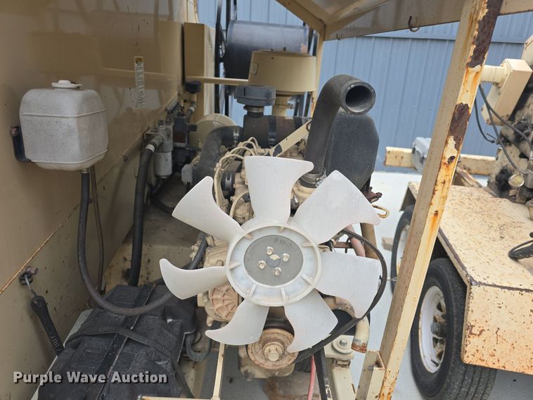 image for item EK6310 2011 Finn BB30218 bark blower