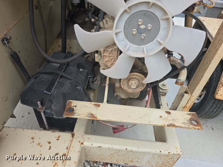 image for item EK6310 2011 Finn BB30218 bark blower