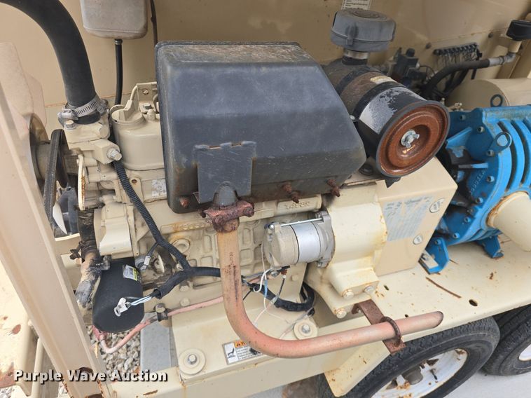 image for item EK6310 2011 Finn BB30218 bark blower