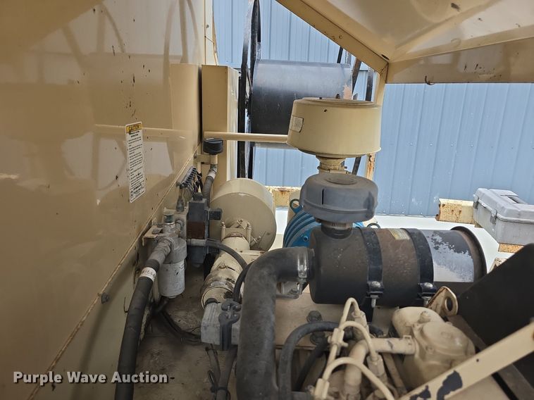 image for item EK6310 2011 Finn BB30218 bark blower