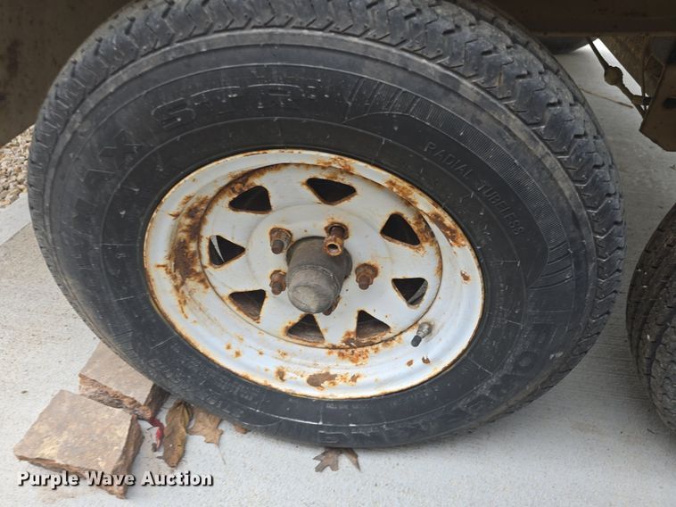 image for item EK6310 2011 Finn BB30218 bark blower