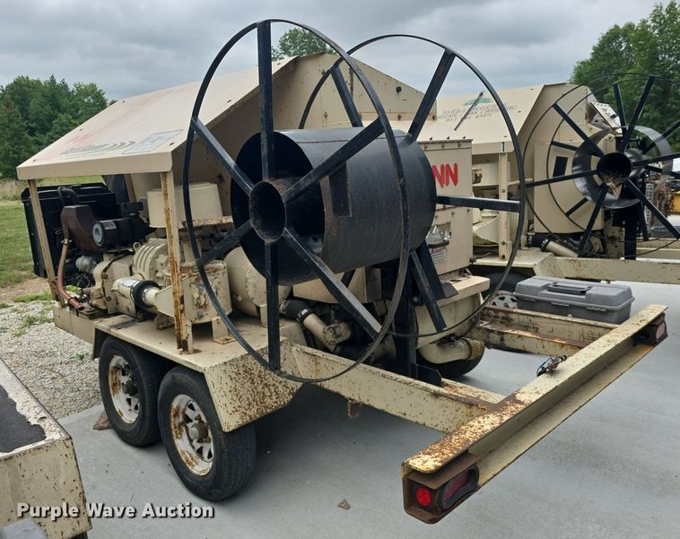 image for item EK6311 2011 Finn BB30218 bark blower