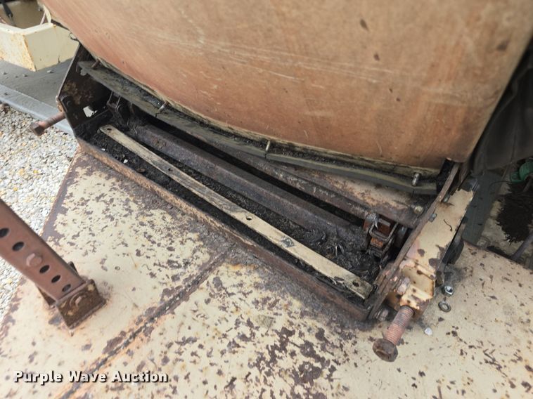 image for item EK6311 2011 Finn BB30218 bark blower