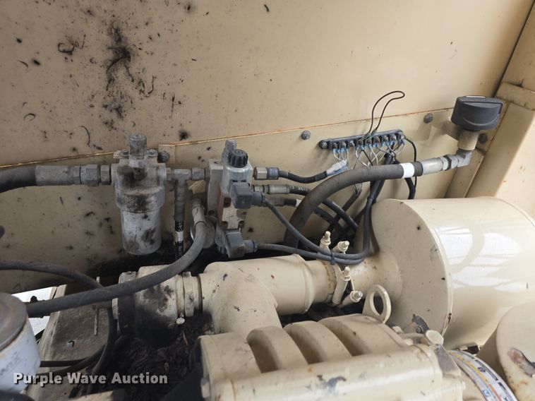 image for item EK6311 2011 Finn BB30218 bark blower