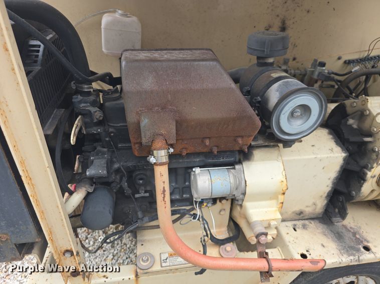 image for item EK6311 2011 Finn BB30218 bark blower