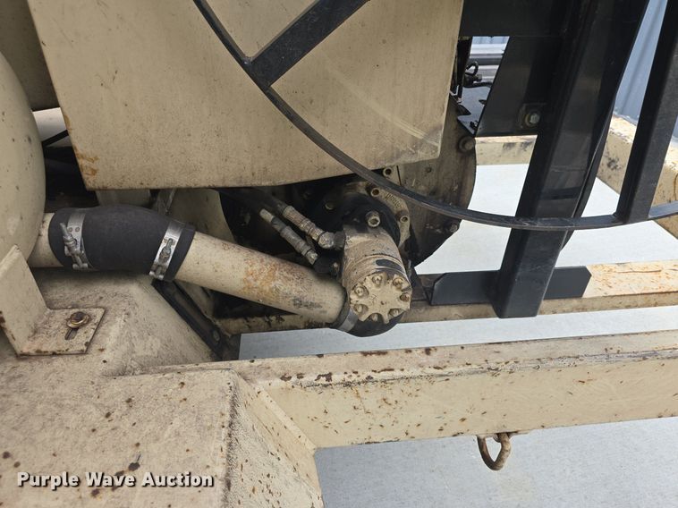 image for item EK6312 2012 Finn BB30218 bark blower