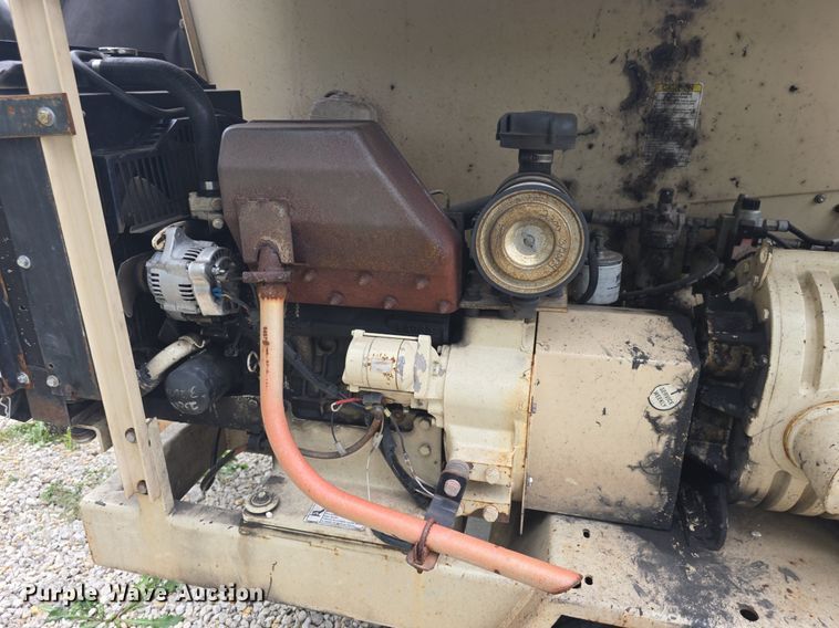 image for item EK6312 2012 Finn BB30218 bark blower