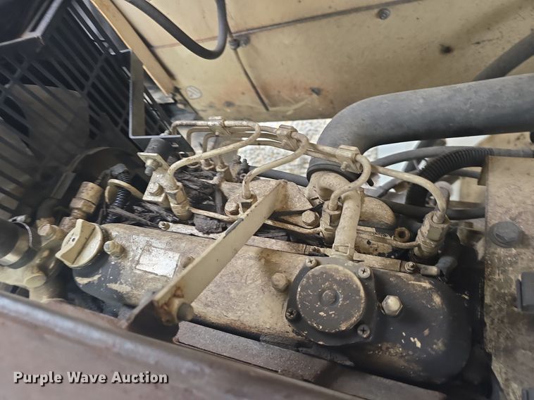 image for item EK6312 2012 Finn BB30218 bark blower