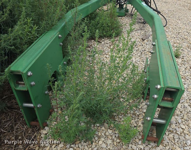 image for item EK6317 John Deere sprayer hitch assembly