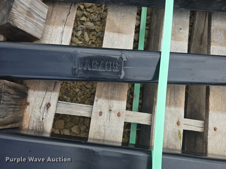 image for item EK6320 Combine parts