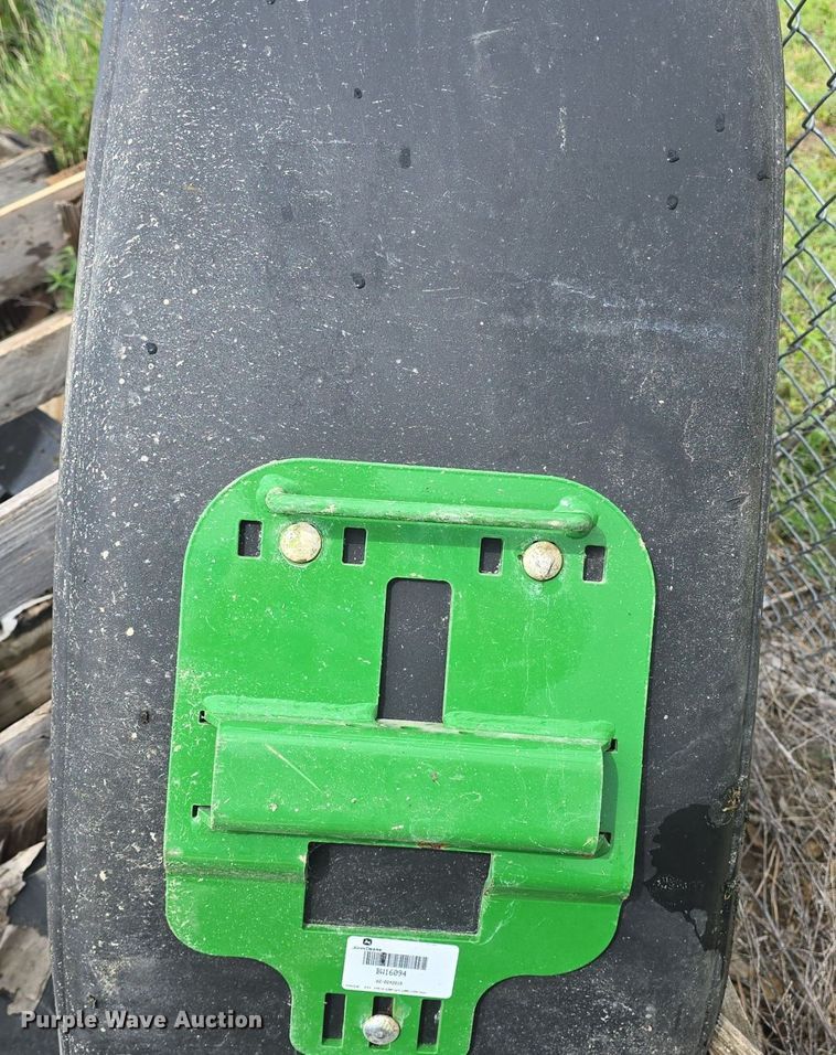 image for item EK6321 (4) John Deere tractor fenders