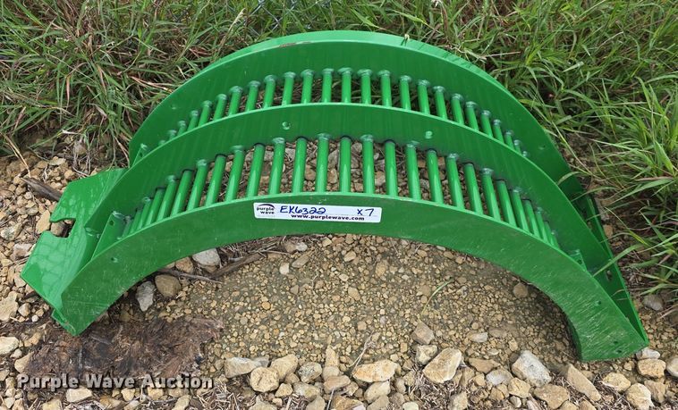 image for item EK6322 (16) John Deere combine concaves