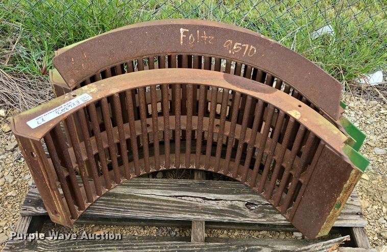 image for item EK6323 (19) John Deere combine concaves