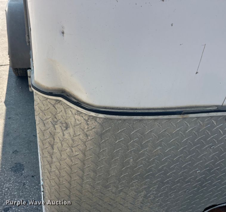 image for item EK8794 2005 Interstate enclosed cargo trailer