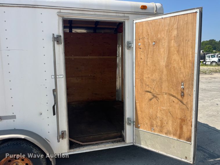 image for item EK8794 2005 Interstate enclosed cargo trailer