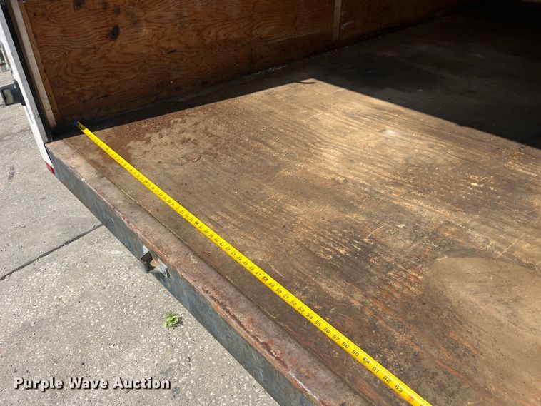 image for item EK8794 2005 Interstate enclosed cargo trailer