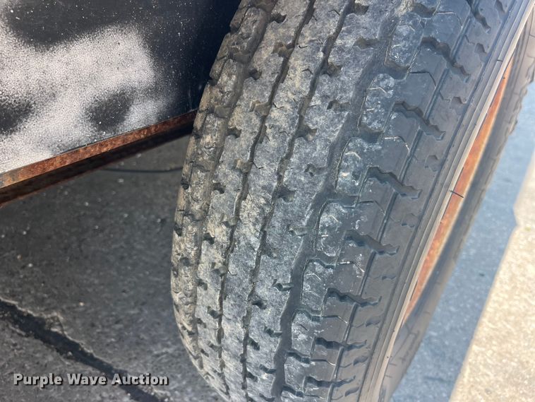 image for item EK8794 2005 Interstate enclosed cargo trailer