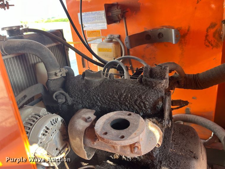 image for item EK8861 2006 GMC C7500 forestry bucket truck