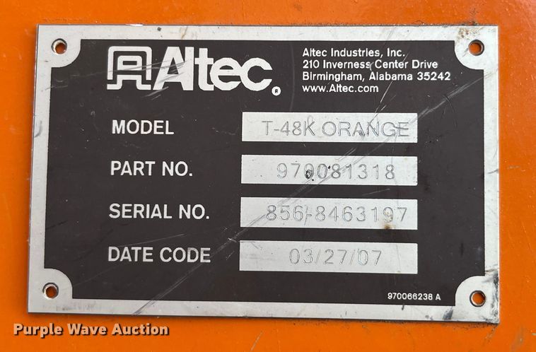 image for item EK8861 2006 GMC C7500 forestry bucket truck