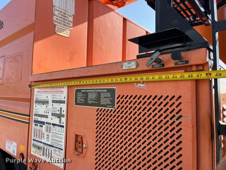 image for item EK8861 2006 GMC C7500 forestry bucket truck