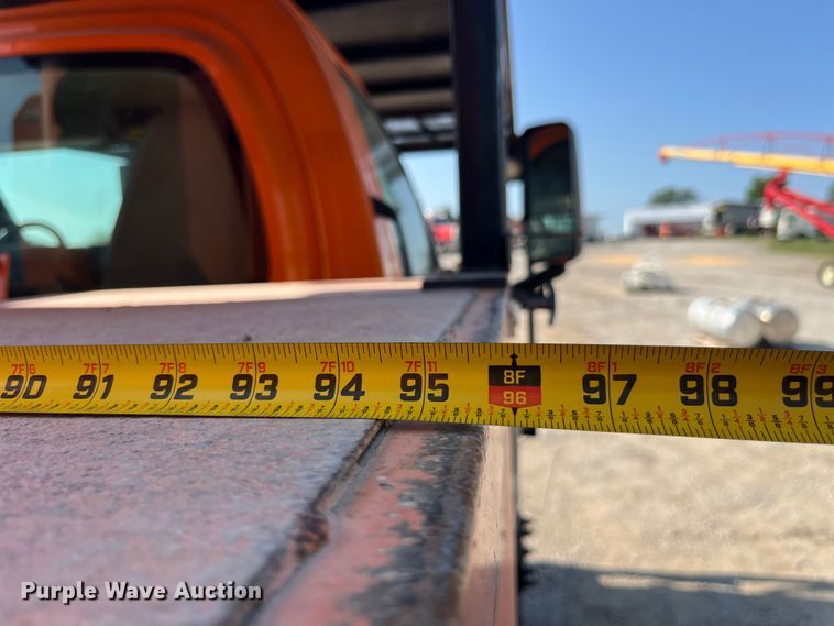 image for item EK8861 2006 GMC C7500 forestry bucket truck