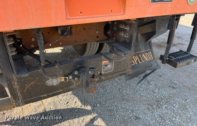 image for item EK8861 2006 GMC C7500 forestry bucket truck