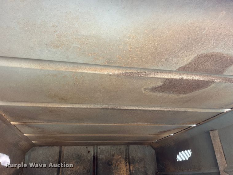 image for item EK8861 2006 GMC C7500 forestry bucket truck