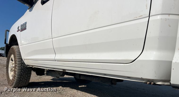 image for item EK8862 2015 Ram 2500HD Crew Cab pickup truck