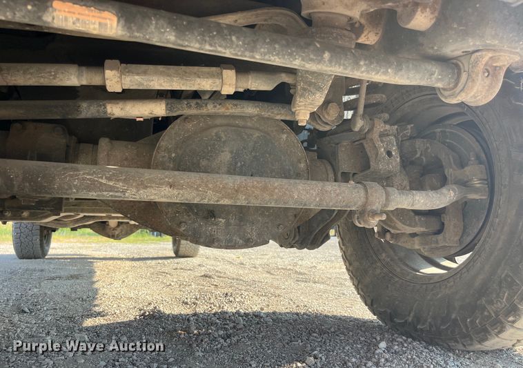 image for item EK8862 2015 Ram 2500HD Crew Cab pickup truck