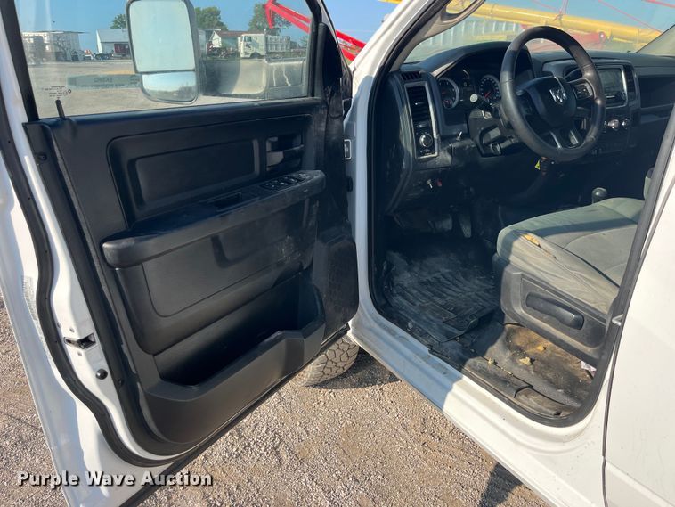 image for item EK8862 2015 Ram 2500HD Crew Cab pickup truck