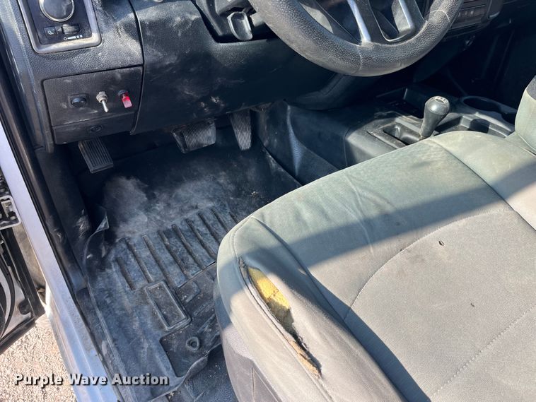 image for item EK8862 2015 Ram 2500HD Crew Cab pickup truck