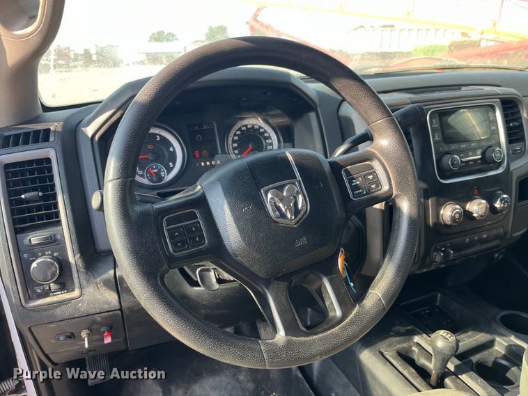 image for item EK8862 2015 Ram 2500HD Crew Cab pickup truck