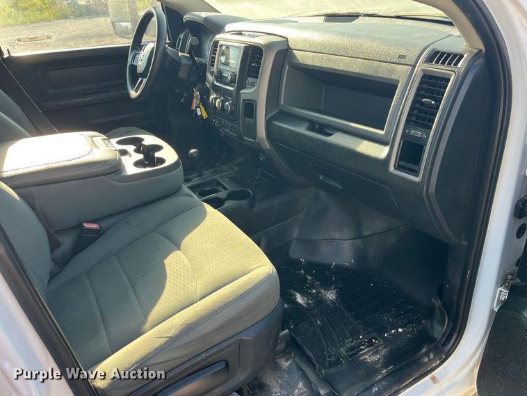 image for item EK8862 2015 Ram 2500HD Crew Cab pickup truck