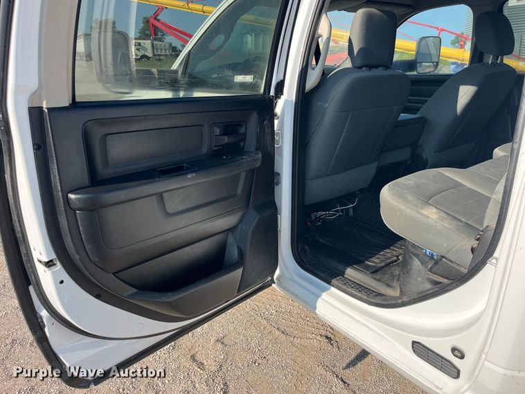 image for item EK8862 2015 Ram 2500HD Crew Cab pickup truck