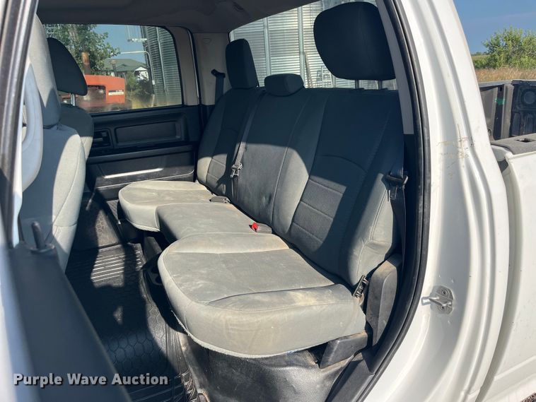 image for item EK8862 2015 Ram 2500HD Crew Cab pickup truck