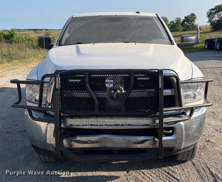 image for item EK8863 2015 Ram 2500HD Crew Cab pickup truck