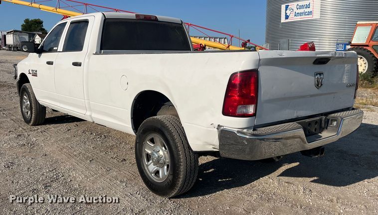 image for item EK8863 2015 Ram 2500HD Crew Cab pickup truck