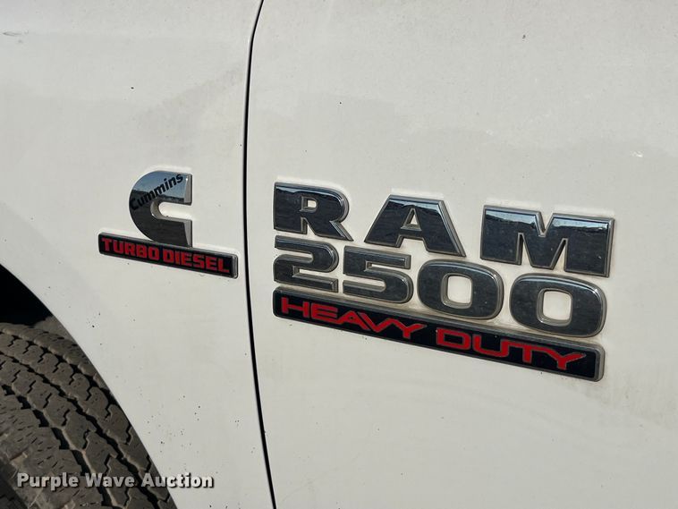 image for item EK8863 2015 Ram 2500HD Crew Cab pickup truck