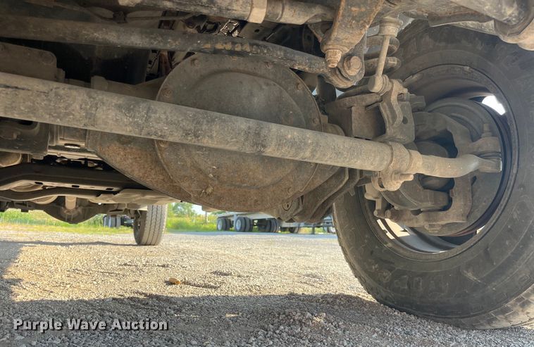 image for item EK8863 2015 Ram 2500HD Crew Cab pickup truck