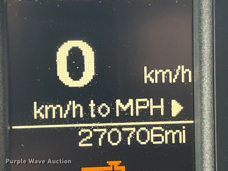 image for item EK8863 2015 Ram 2500HD Crew Cab pickup truck