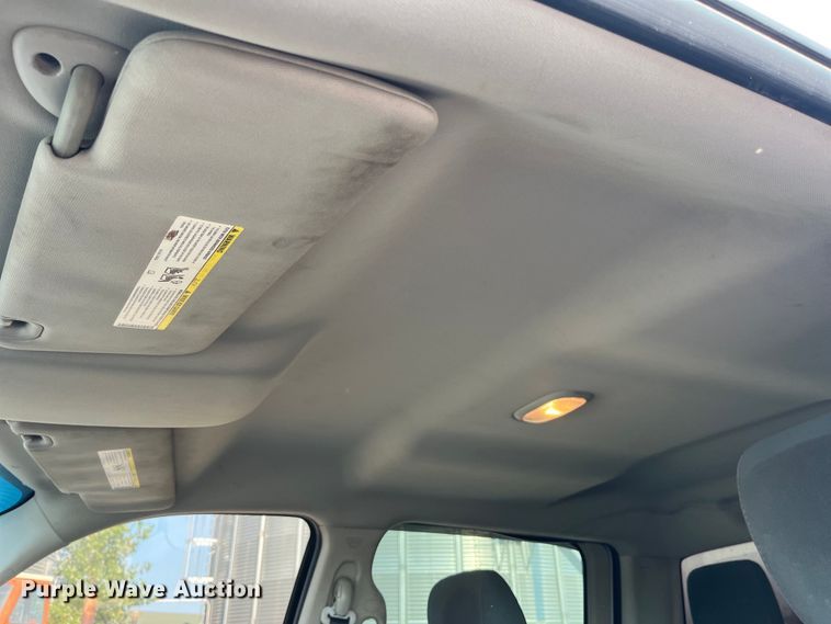 image for item EK8863 2015 Ram 2500HD Crew Cab pickup truck