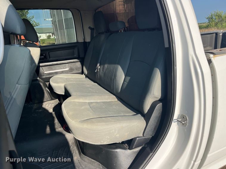 image for item EK8863 2015 Ram 2500HD Crew Cab pickup truck