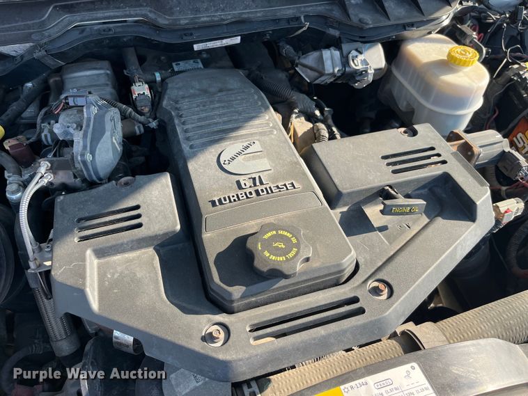 image for item EK8863 2015 Ram 2500HD Crew Cab pickup truck